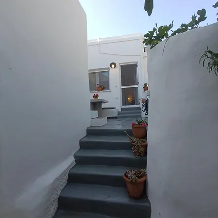 The Nest 2 * Triandaros (Tinos)